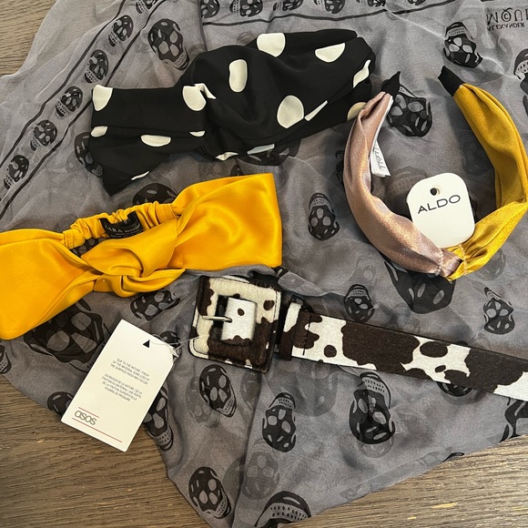 Lot of Zara accessories - Picture 2 of 4